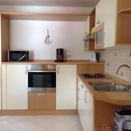 With A Parking Space Risika, Krk - 15609 فربنيك