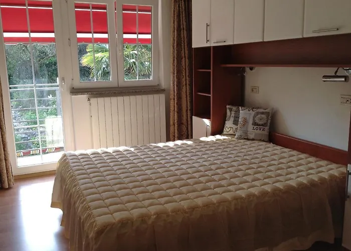 With A Parking Space Risika, Krk - 15609 * Врбник