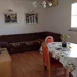 With A Parking Space Risika, Krk - 15609 Apartament Vrbnik (Primorje-Gorski Kotar)