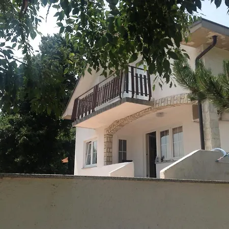 Apartament With A Parking Space Risika, Krk - 15609 Vrbnik (Primorje-Gorski Kotar)